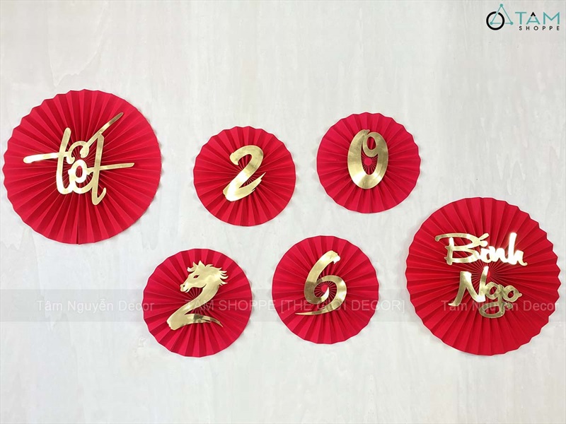 Set 06 quạt giấy Đỏ nhung xịn dán chữ Decor Tết Bính Ngọ 2026 [Nhiều kiểu - Cao cấp] QUAT-07